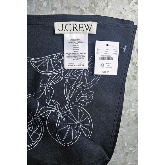 J. Crew Oversized Printed Silk Bandana - Picture 6 of 6